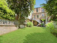 photo property thumbnail