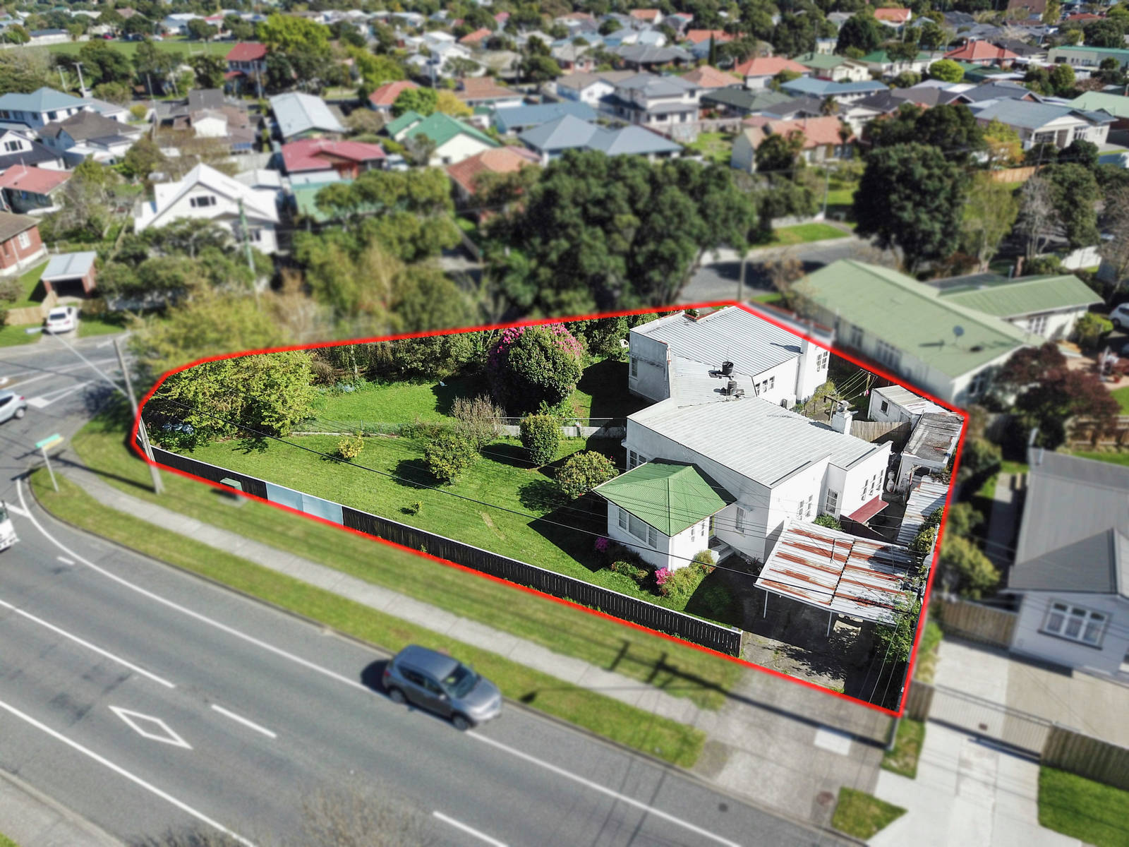 99 Waiwhetu Road, Waterloo 5 Bed House Deadline Sale