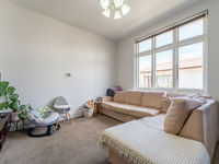 photo property thumbnail
