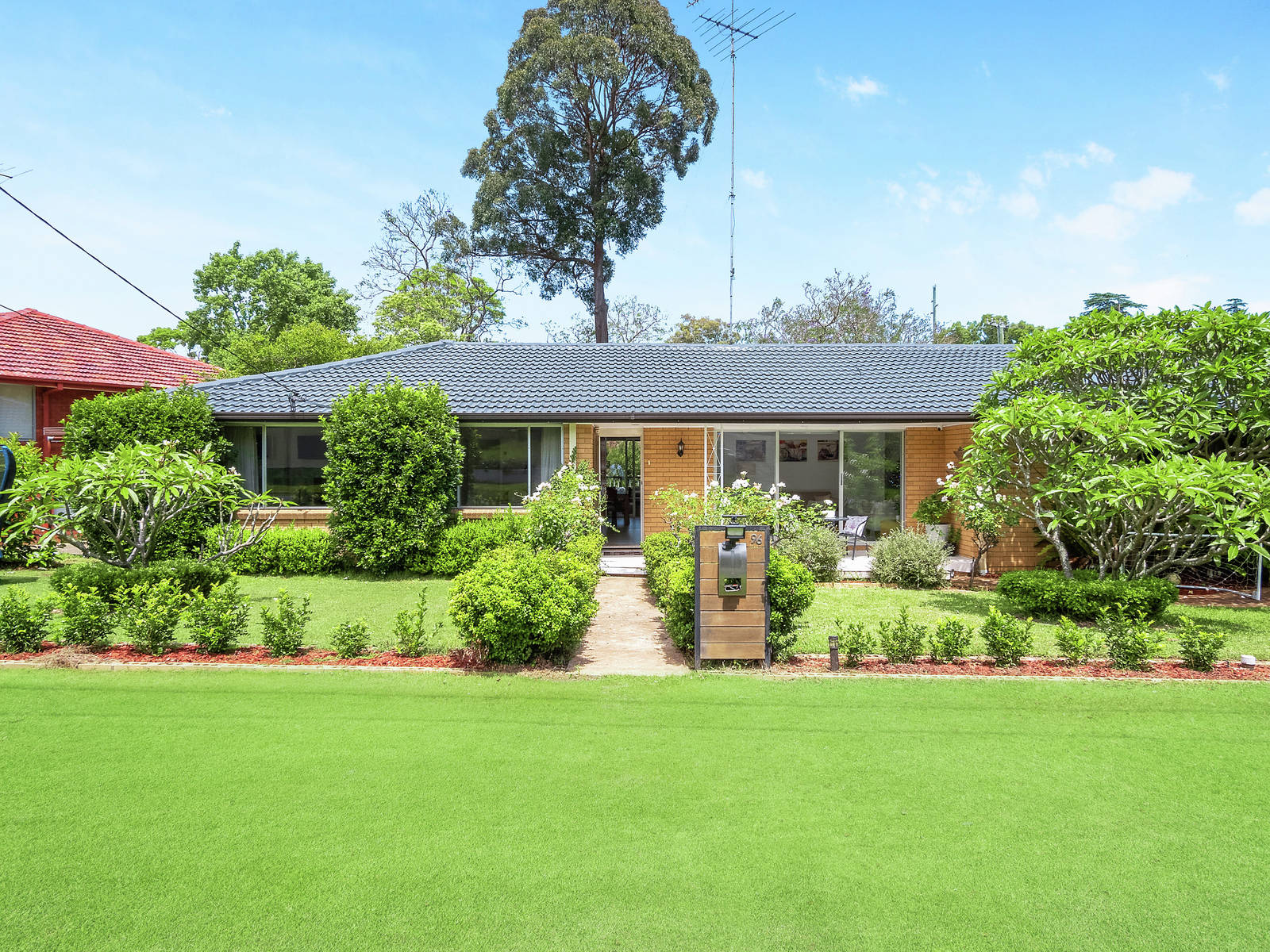 96 Bradley Drive, Carlingford