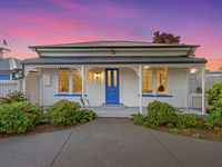 photo property thumbnail