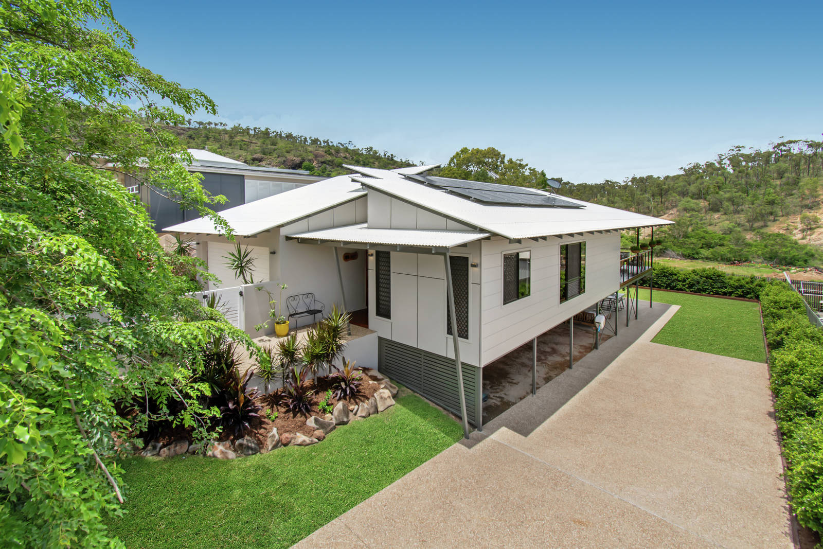 35 Afton Way, Mount Louisa 4 Bed House For Sale