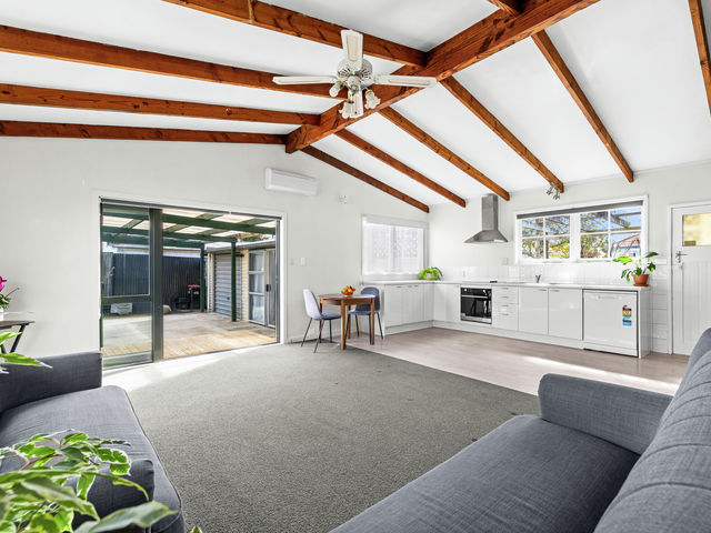 2/14 Storkey Street Marewa
