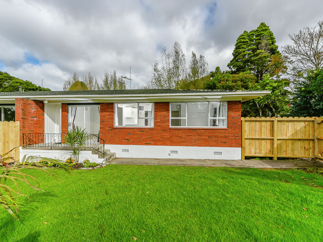 1 & 2/15 Edmonton Road Henderson