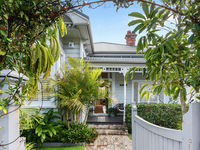 photo property thumbnail