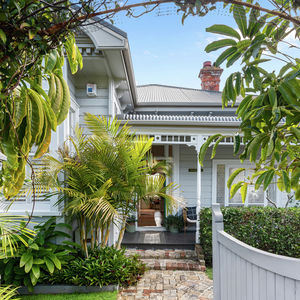 84 Cormier Pike Apt. 054 - Balgowlah heights