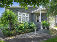 photo property thumbnail